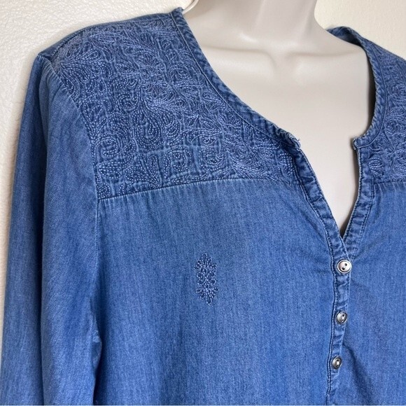 Nurture Chambray Denim Roll Tab Sleeve Embroidered Blue Shift Dress Women XL - Picture 2 of 16